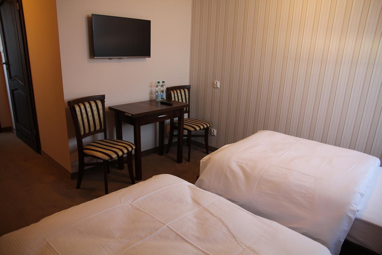 Gosciniec Pod Mlynem Hotel Inowroclaw Luaran gambar